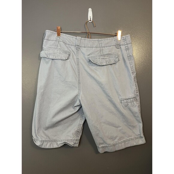 Old Navy Shorts Mens 34 Gray Chino Flat Front 100% Cotton Back Flap Pockets - Picture 2 of 4